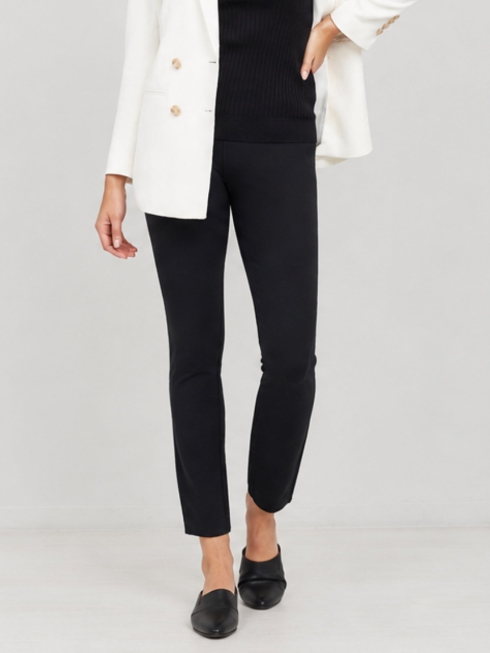 Spanx The Perfect Pant, Ankle Backseam Skinny Size M